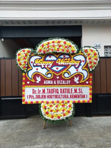 Papan Bunga Pernikahan puncakwangi